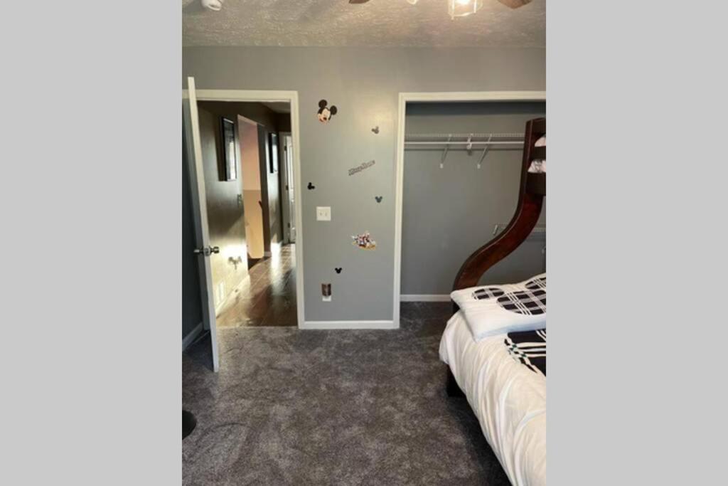 Entire residential home -Omaha Extérieur photo